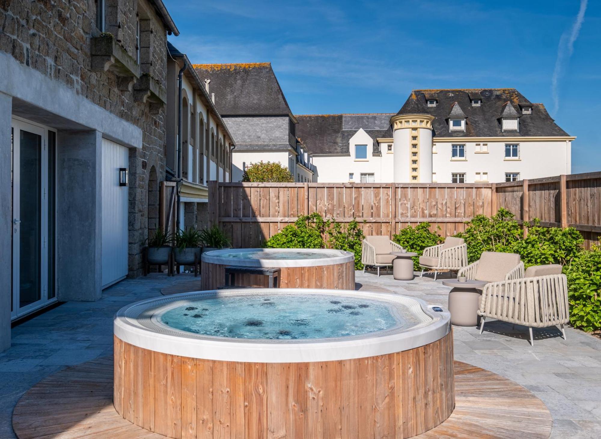 Hôtel de la Plage Plonévez-Porzay Exterior foto